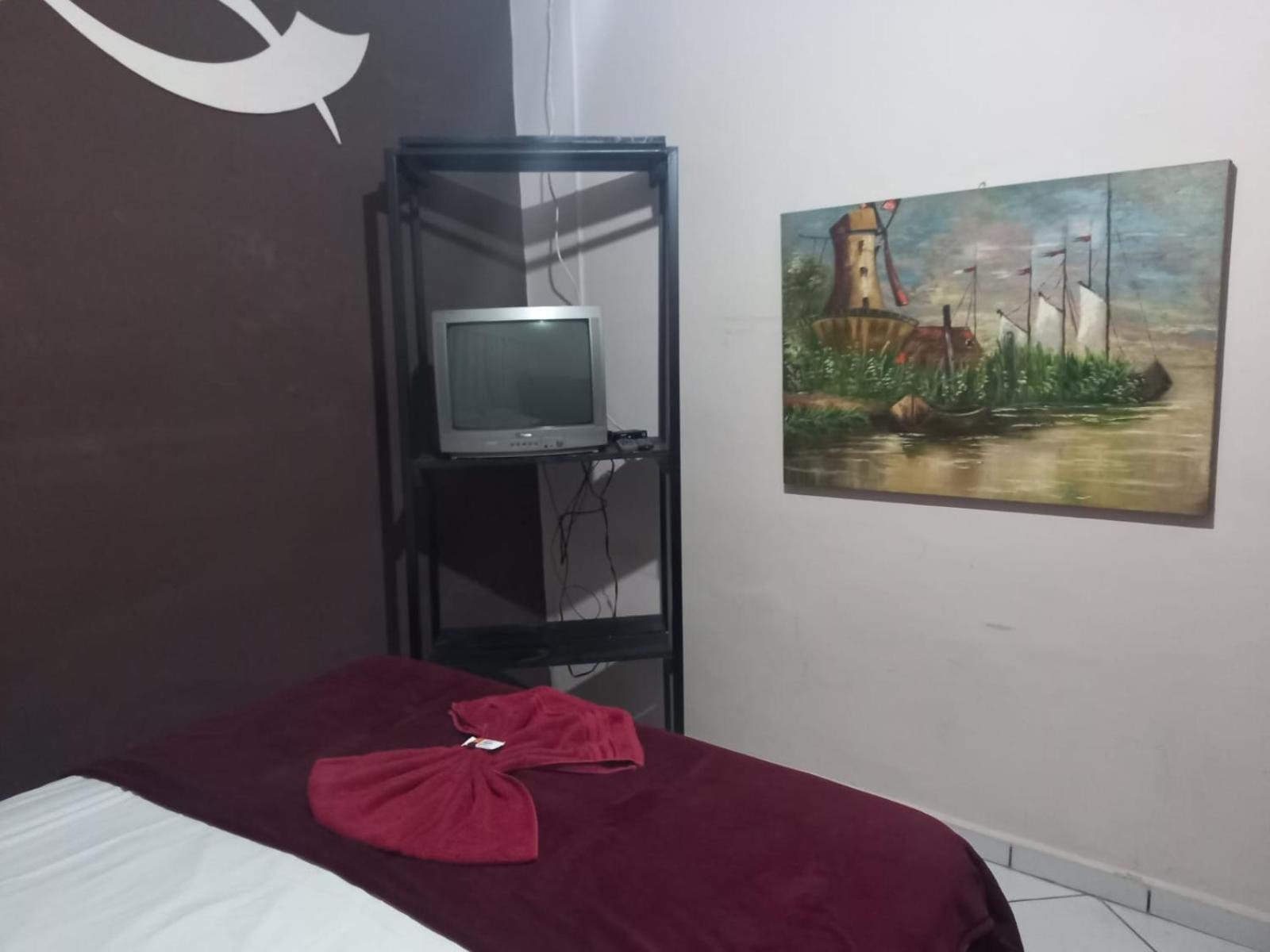 Pousada Viver Capsula Hotell Bauru Rum bild